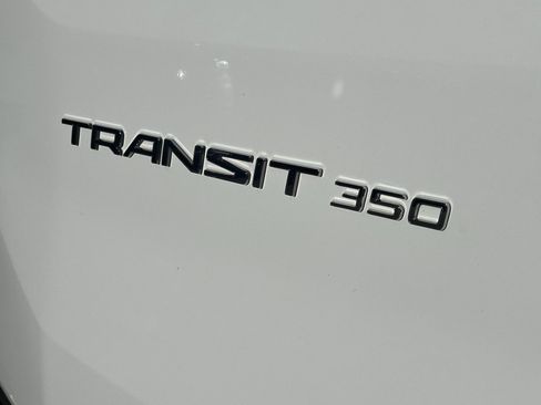 Used 2022 Ford Transit 350 XLT image 30