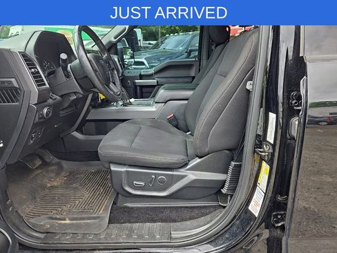 Used 2018 Ford F150 XLT w/ Equipment Group 302A Luxury AWD/4WD image 11