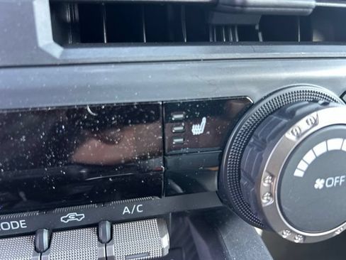 Used 2026 Toyota Tacoma SR5 RWD image 18