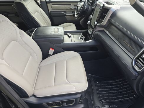 Used 2022 RAM 1500 Limited AWD/4WD image 34