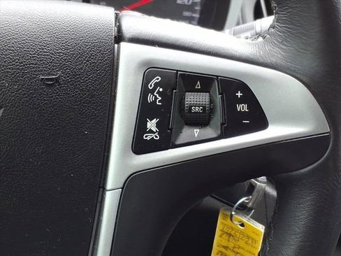 Used 2017 Chevrolet Equinox LT w/ Convenience Package image 21