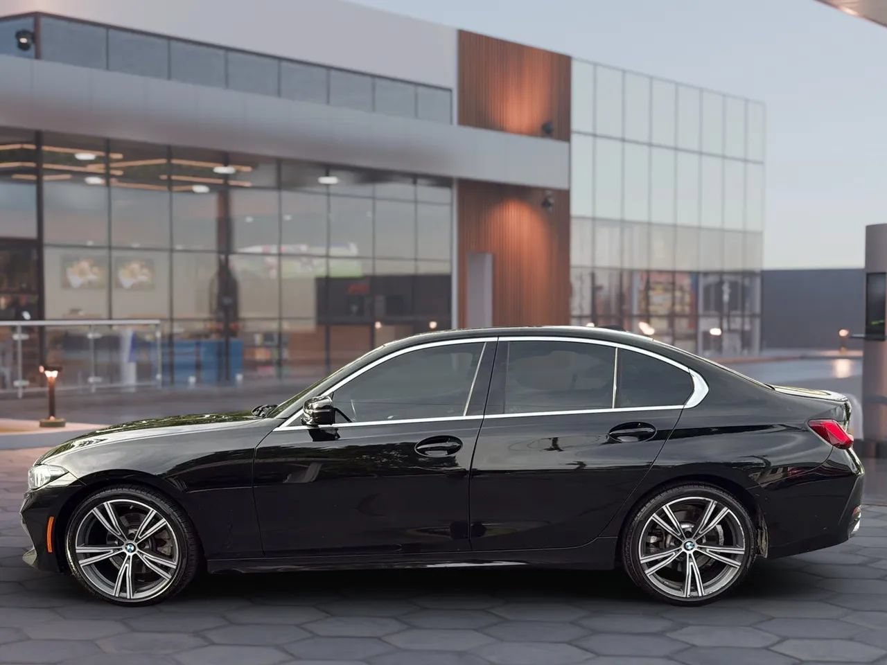Used 2024 BMW 330i Sedan w/ Convenience Package RWD image 2