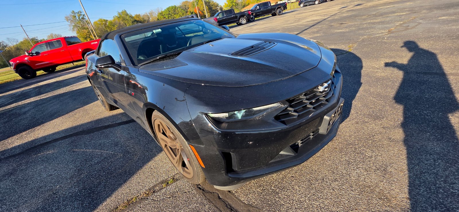 Used 2020 Chevrolet Camaro LT RWD image 5
