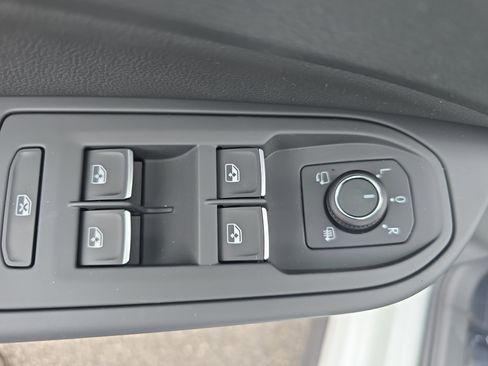 New 2025 Volkswagen GTI SE image 28