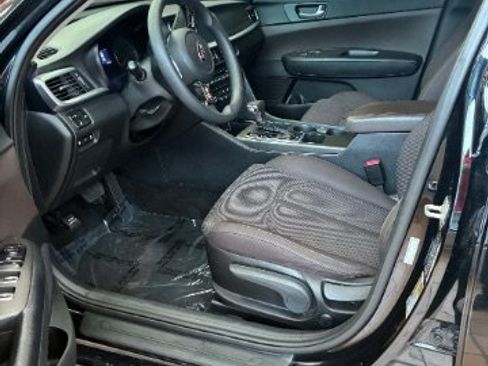 Used 2019 Kia Optima LX FWD image 16