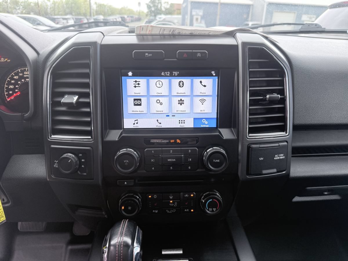 Used 2018 Ford F150 XLT w/ Equipment Group 302A Luxury AWD/4WD image 11