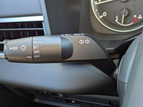 New 2026 Mitsubishi Outlander ES FWD image 26
