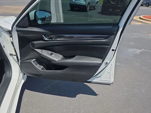 Used 2019 Honda Accord Sport image 46