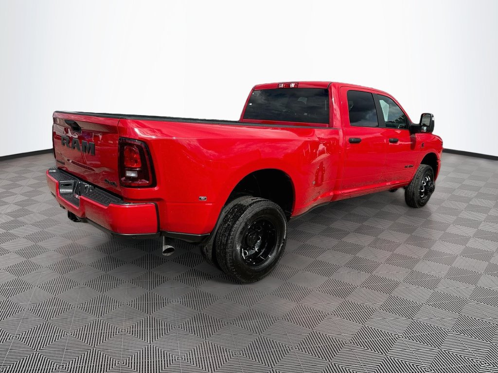 New 2027 RAM 3500 Big Horn AWD/4WD image 5