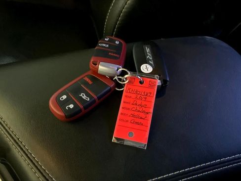 Used 2019 Dodge Challenger SRT Hellcat w/ Laguna Leather Package image 13