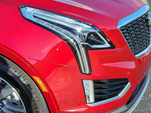 Certified 2023 Cadillac XT5 Premium Luxury w/ Technology Package image 9
