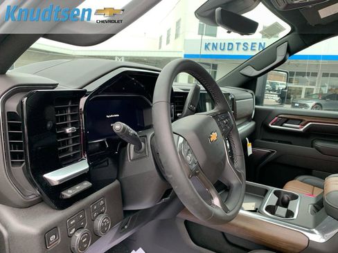 New 2026 Chevrolet Silverado 3500 High Country w/ Technology Package image 13