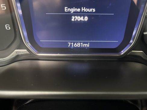 Used 2021 GMC Sierra 1500 AT4 w/ Technology Package image 11