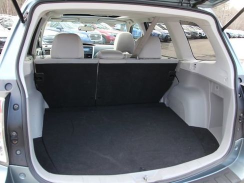 Used 2012 Subaru Forester 2.5X Premium w/ All-Weather Pkg image 28