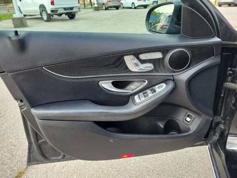 Used 2016 Mercedes-Benz C 300 4MATIC Sedan image 24
