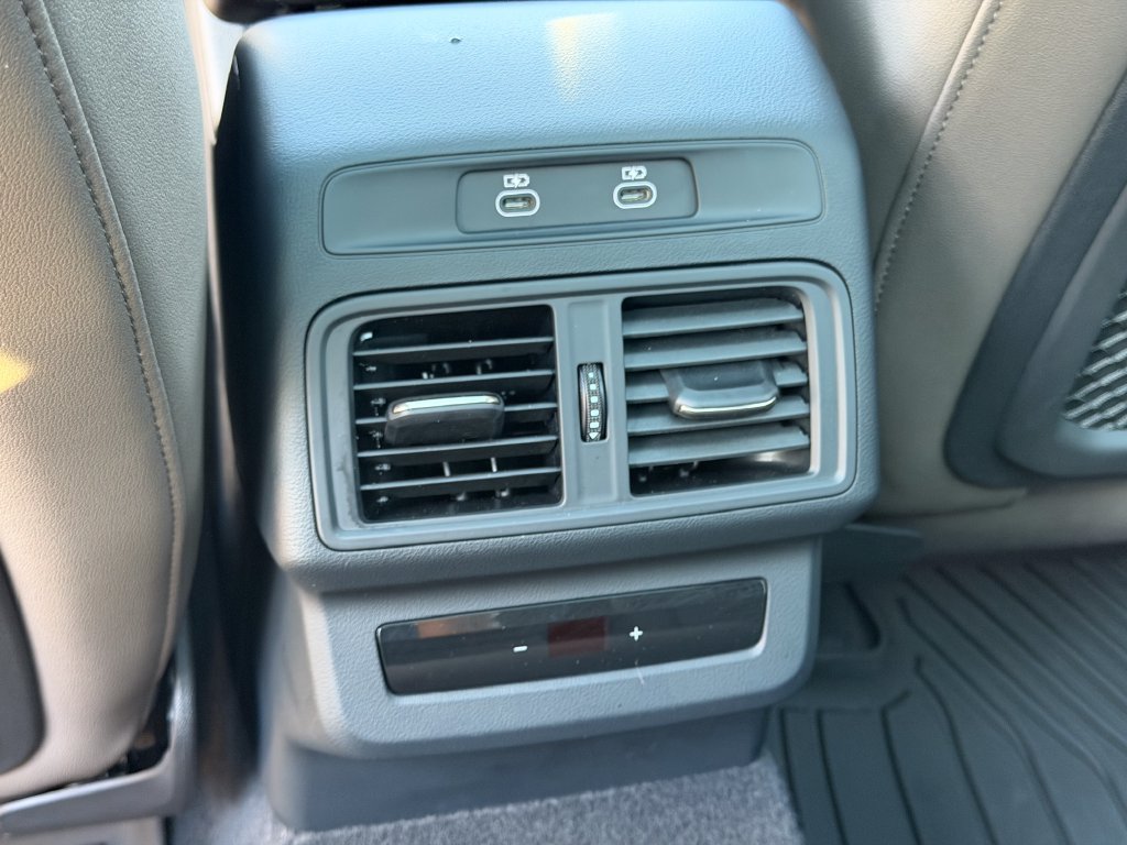 Used 2025 Audi Q5 Premium AWD/4WD image 27