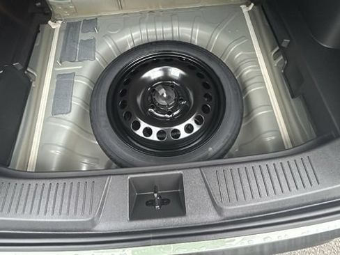 Used 2026 Chevrolet Trax ACTIV w/ Driver Confidence Package FWD image 24