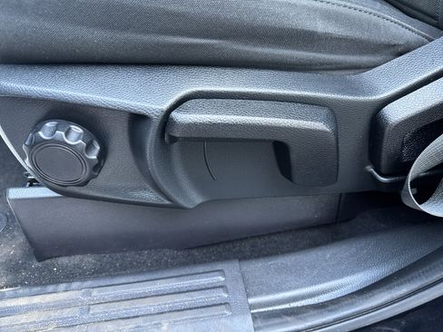 Used 2021 Ford Ranger XLT w/ Technology Package image 12