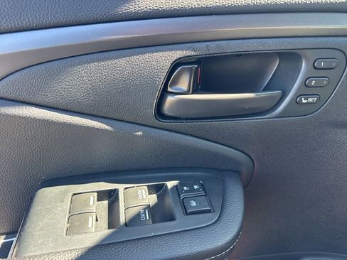 Used 2023 Honda Passport EX-L image 6