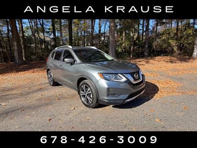 Used 2019 Nissan Rogue SV w/ Premium Package