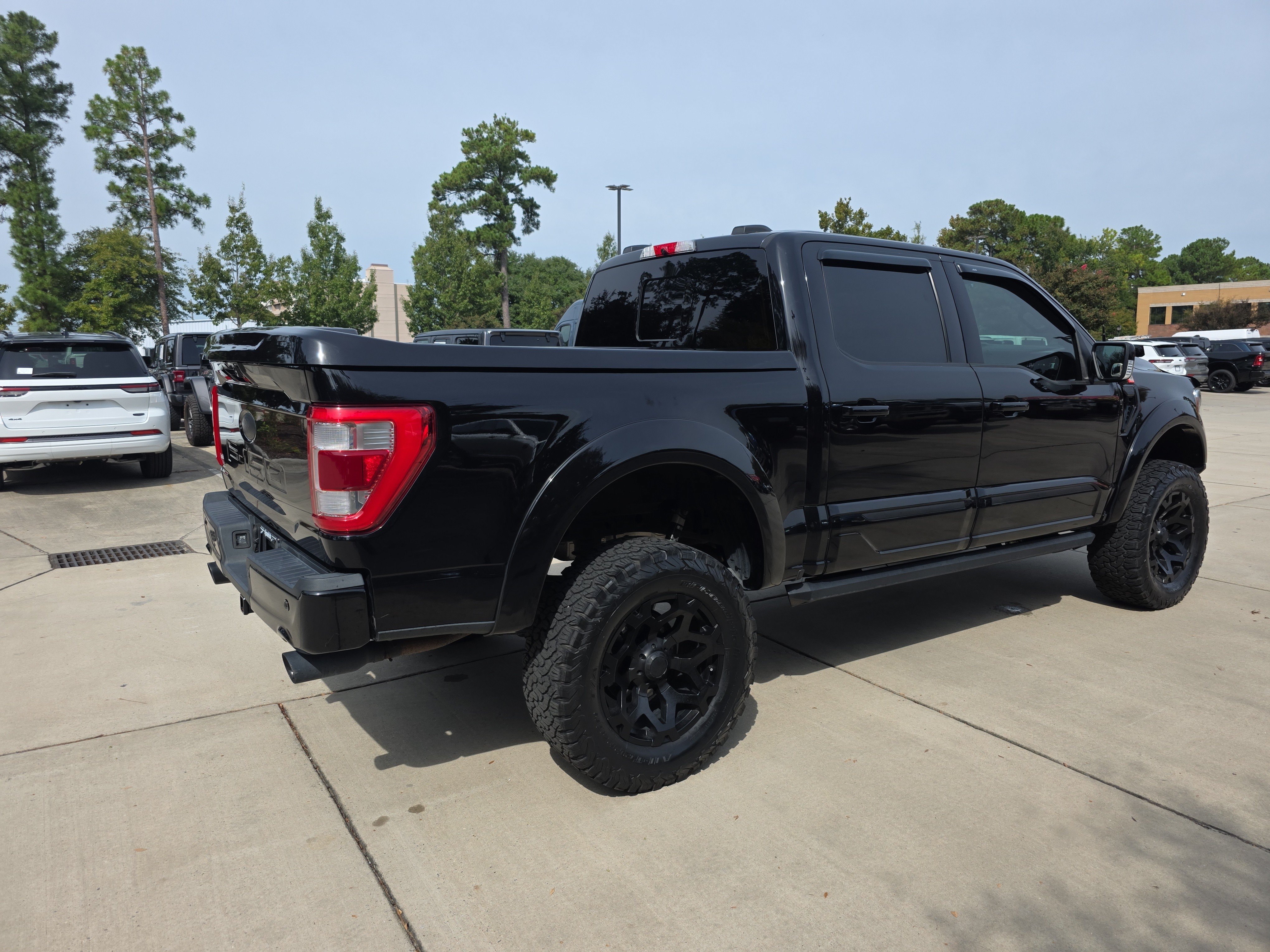 Used 2022 Ford F150 Lariat w/ Equipment Group 502A High AWD/4WD image 9
