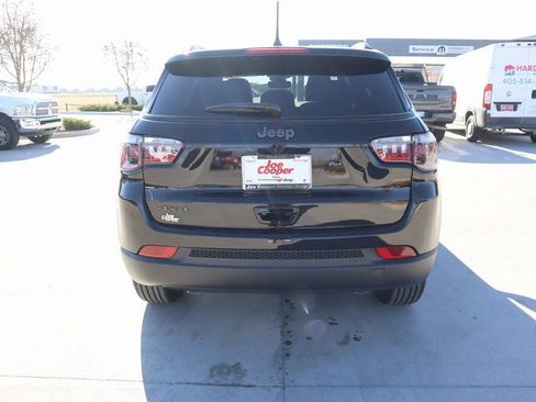 New 2026 Jeep Compass Latitude image 21