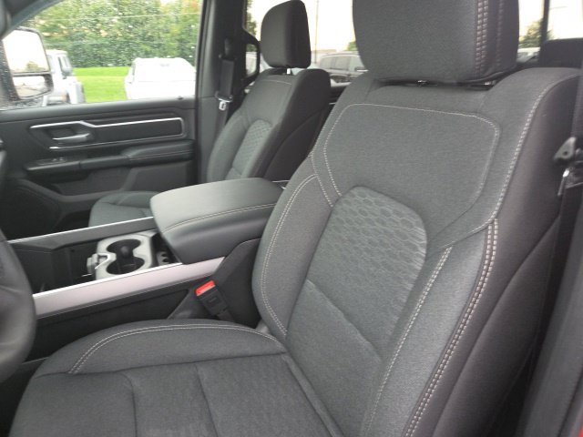 Used 2026 RAM 1500 Big Horn AWD/4WD image 3