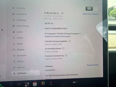 Used 2021 Tesla Model Y Long Range AWD/4WD image 4