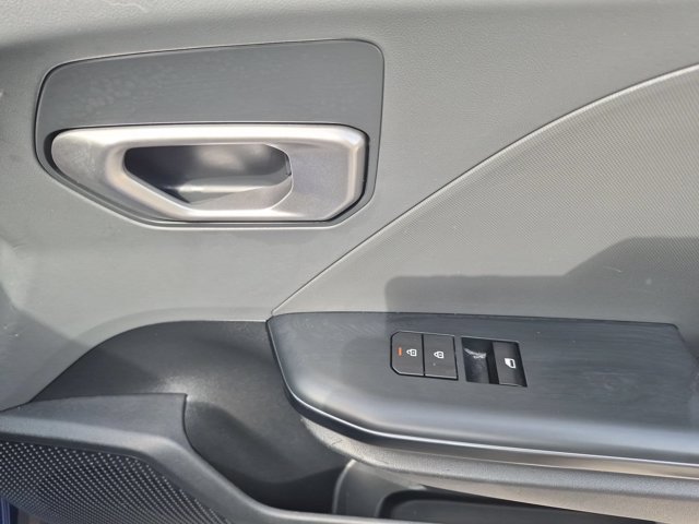 Used 2025 Kia K4 FWD image 34