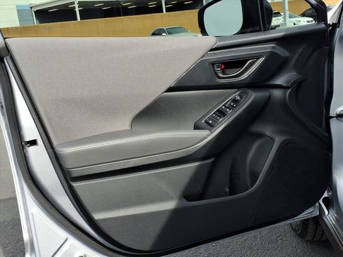 Used 2025 Subaru Crosstrek 2.0i Premium w/ Convenience Package #2 image 23