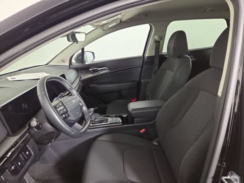Certified 2026 Kia Sportage LX FWD image 12