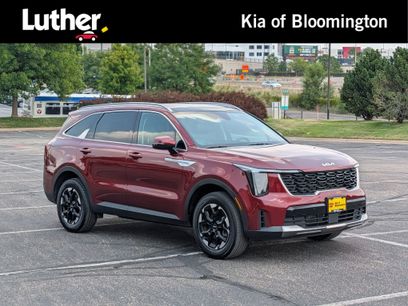 Certified 2024 Kia Sorento S w/ Panoramic Sunroof Package