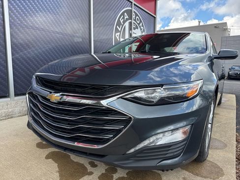 Used 2019 Chevrolet Malibu LT image 18