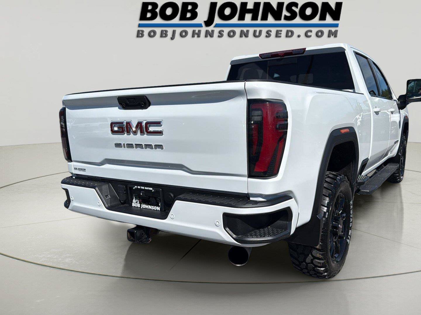 Used 2024 GMC Sierra 3500 AT4 w/ AT4 Preferred Package AWD/4WD image 7
