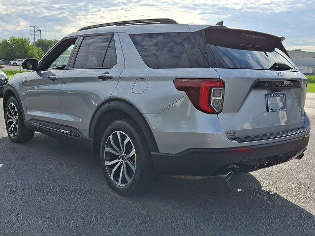 Used 2022 Ford Explorer ST-Line w/ Class IV Trailer Tow Package AWD/4WD image 7