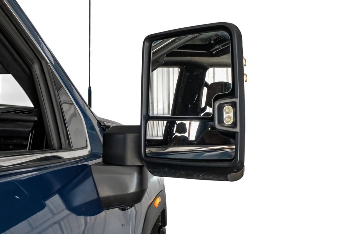 Used 2024 GMC Sierra 2500 Denali Ultimate AWD/4WD image 42