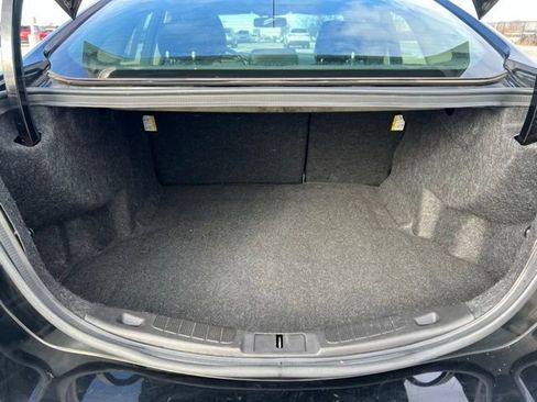 Used 2016 Ford Fusion SE w/ Equipment Group 202A image 22