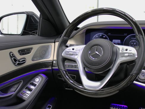 Used 2018 Mercedes-Benz S 560 Sedan image 55
