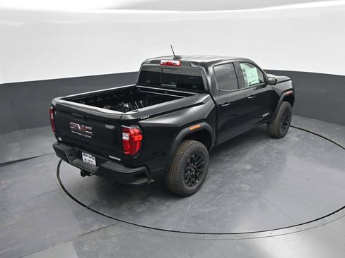 New 2026 GMC Canyon Elevation w/ Convenience Package image 29