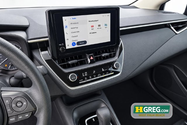 Used 2025 Toyota Corolla LE FWD image 14