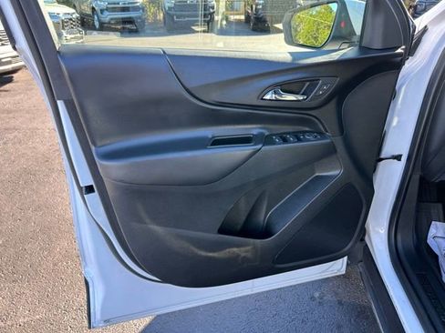 Used 2023 Chevrolet Equinox LT w/ LPO, Floor Liner Package image 12
