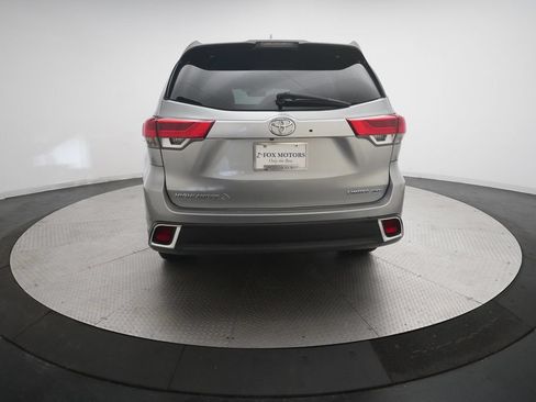 Used 2017 Toyota Highlander Limited AWD/4WD image 26