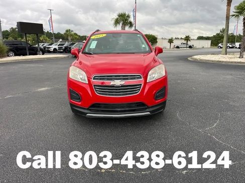 Used 2015 Chevrolet Trax LT w/ LT Sun and Sound Package FWD image 34