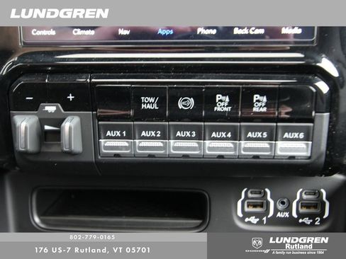 Used 2021 RAM 2500 Limited AWD/4WD image 29