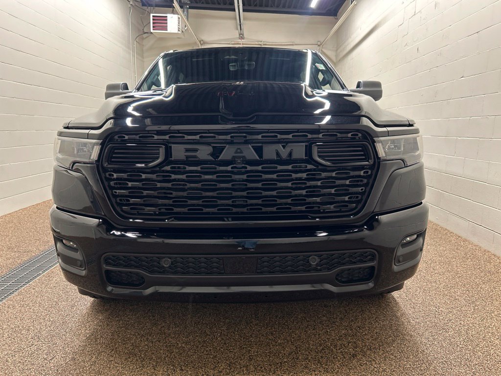 New 2026 RAM 1500 Express AWD/4WD image 7