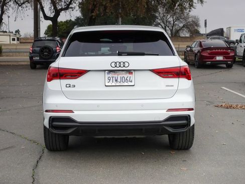 Used 2025 Audi Q3 2.0T Premium w/ Convenience Package image 8