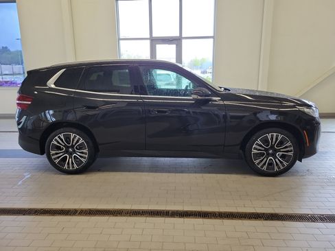 Used 2026 BMW X3 xDrive30i w/ Premium Package AWD/4WD image 4