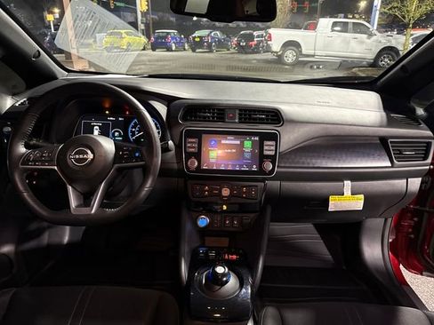 Used 2024 Nissan Leaf SV Plus image 12