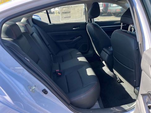 New 2025 Nissan Altima 2.5 SR image 16