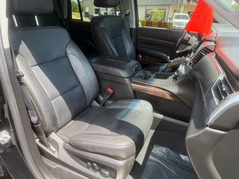 Used 2020 Chevrolet Tahoe LT RWD image 19
